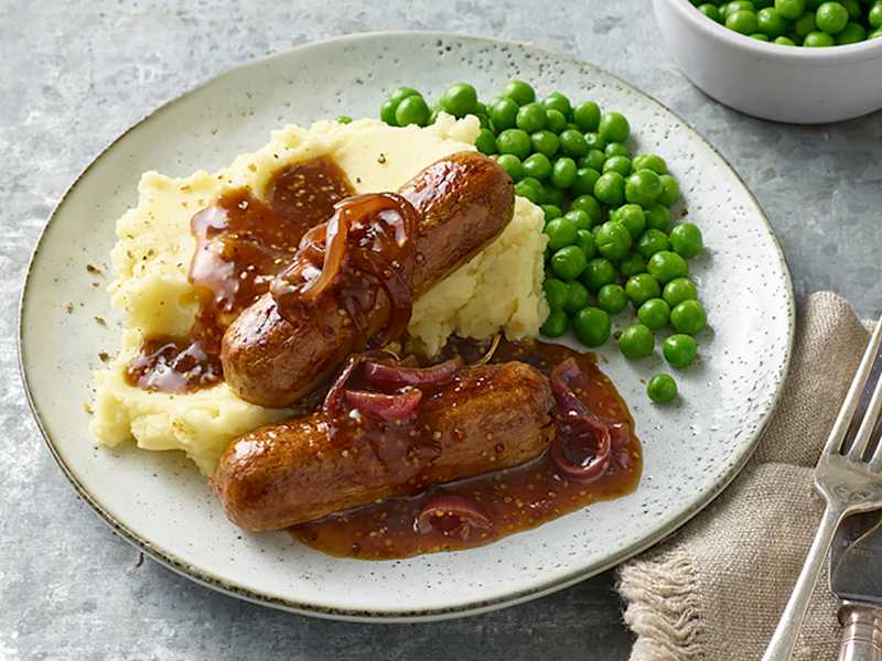 Vegetarian Bangers &amp; Mash Recipe With Meat-Free Quorn Sausages