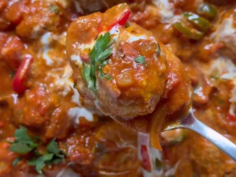 Vegetarian Meatball Curry Recipe With Meat-Free Quorn Meatballs