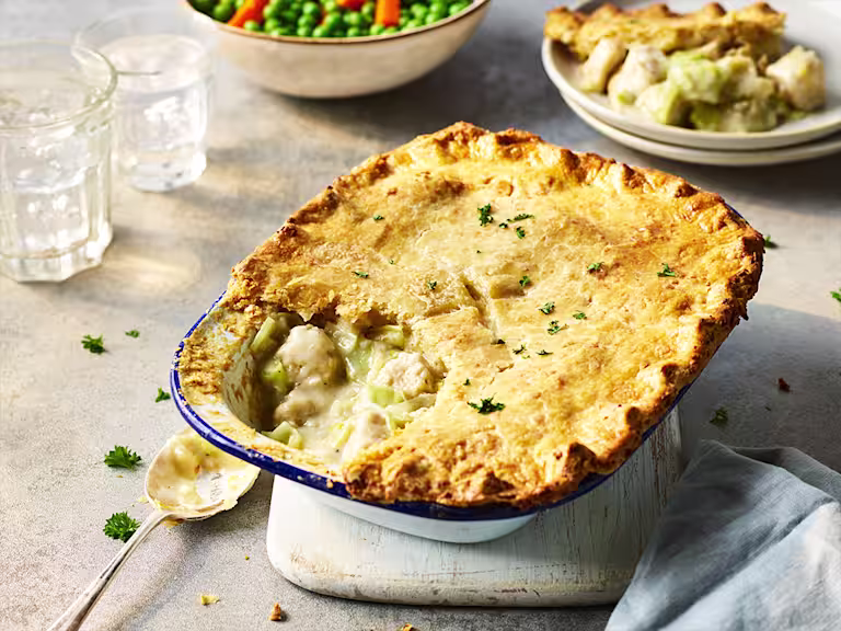 quorn pieces & leek pie vegetarian recipe