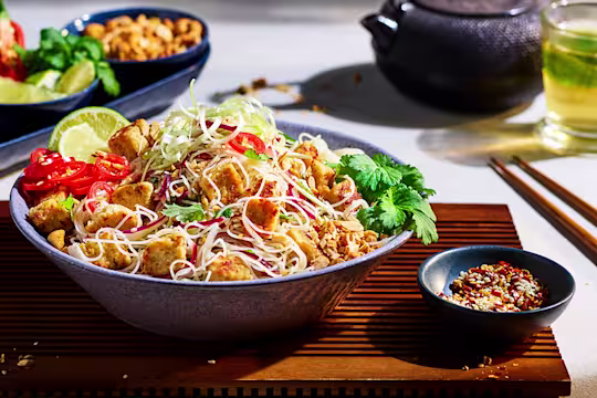 Ovo-vegetarisk Pad Thai med Quorn Bitar - recept