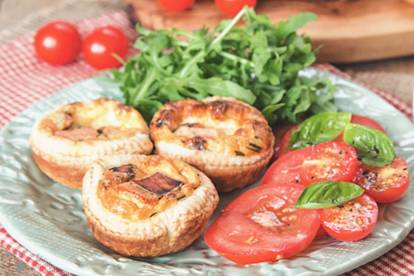 Quorn Mini Quiche Lorraine