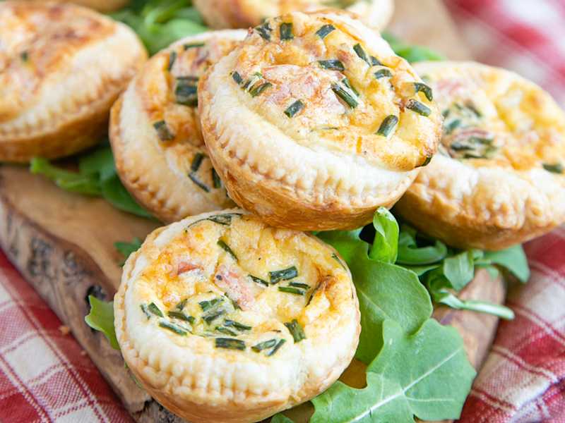 Vegetarian Mini Quiche Lorraine with Ham Slices Recipe from Quorn