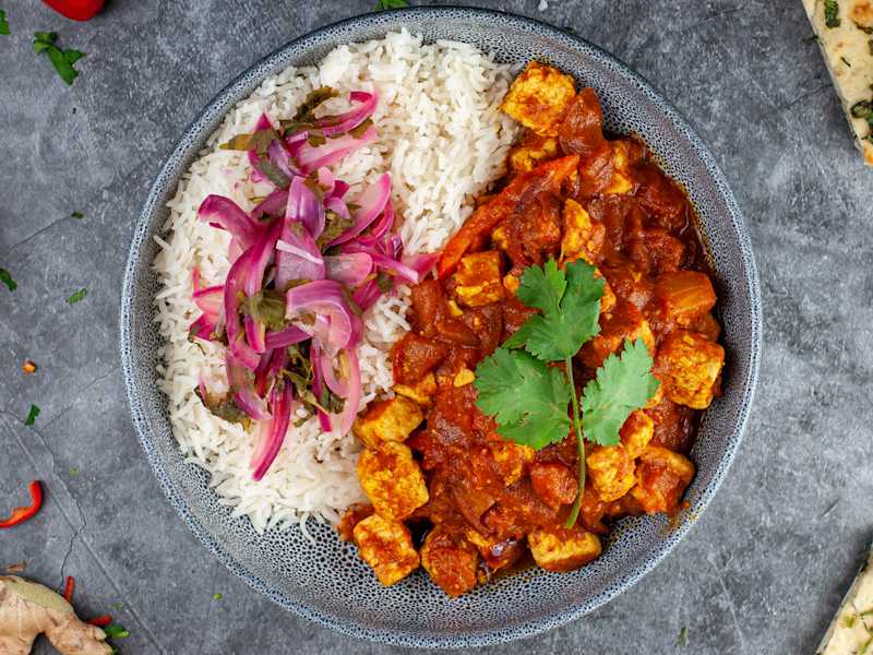 Vegetarian Curry Recipe With Meat-Free Quorn Pieces