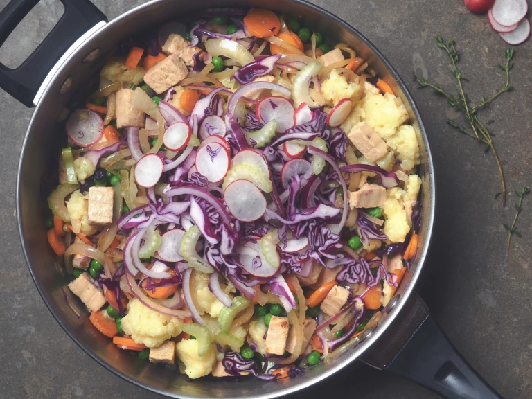 Hochepot revisité / Plat à base de purée de pommes de terre et de chou / Haché aux dés de Quorn