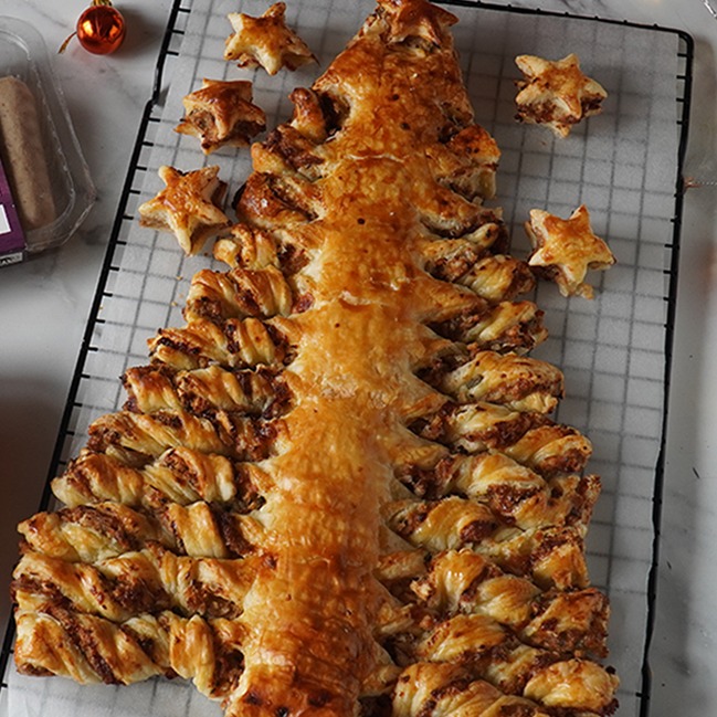 Quorn Sausage Stuffing Xmas Tree 
