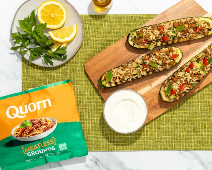 Vegetarian Zucchini Boats with Quorn Grounds