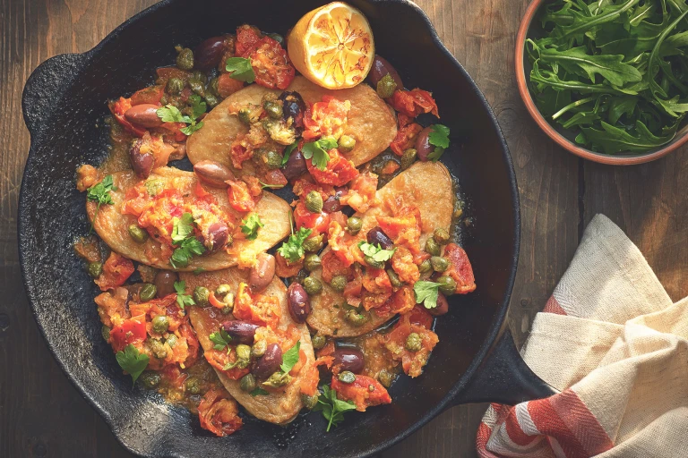 Quornfiléer med taggiasca-oliver, soltorkade tomater och kapris  - recept