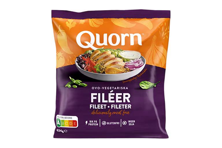 A bag of Quorn Fillets showing the prepared product and information on an orange and charcoal background.