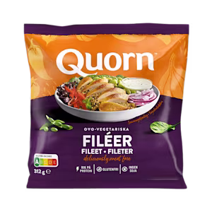 A bag of Quorn Fillets showing the prepared product and information on an orange and charcoal background.