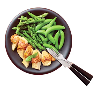 A bag of Quorn Fillets showing the prepared product and information on an orange and charcoal background.