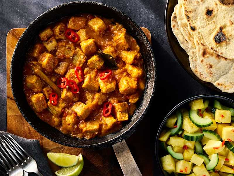 Vegetarian Rendang Curry Recipe With Meat-Free Quorn Pieces