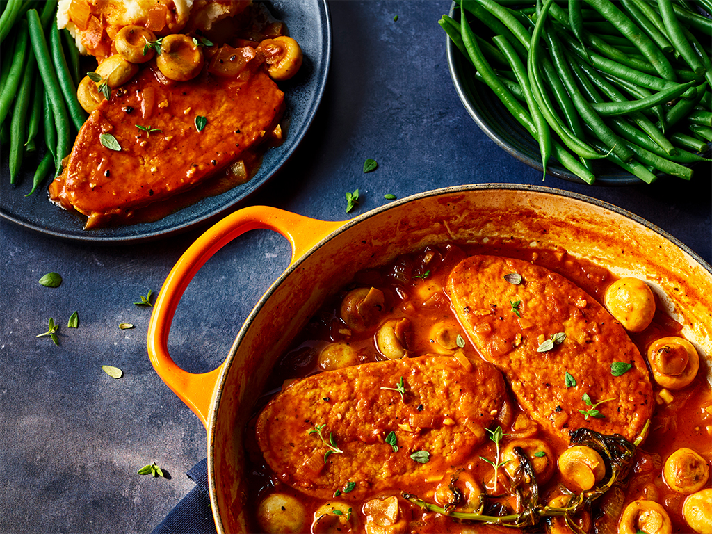 Vegetarian Chicken Chasseur with Quorn Fillets