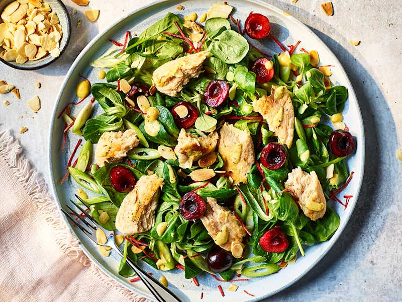Vegetarian Coronation Salad Recipe With Meat-Free Quorn Fillets