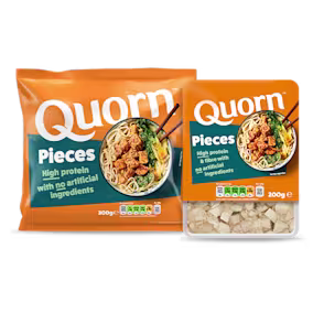 Vegetarian Quorn Pieces product packaging with nutritional information