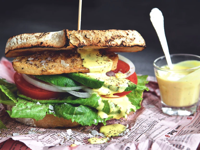 curry mayo club sandwich vegetarian recipe