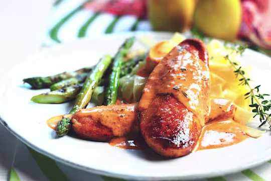 Quorn Vegetarian Fillets, made with Quorn Fillets, red pesto sauce, cream and tomato paste