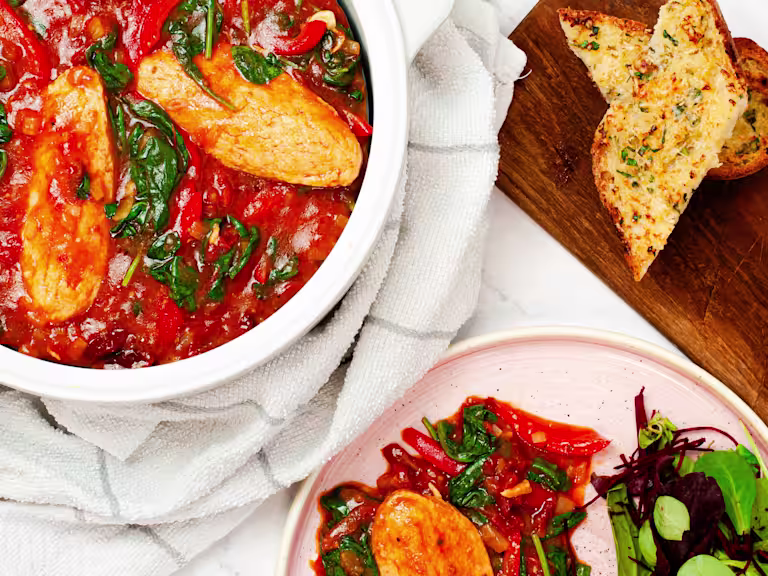 Vegetarian chicken crockpot using Quorn fillets with garlic bread and salad on the side