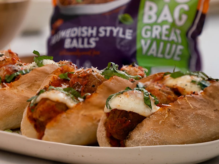 Quorn Vegetarian Meatball Sub