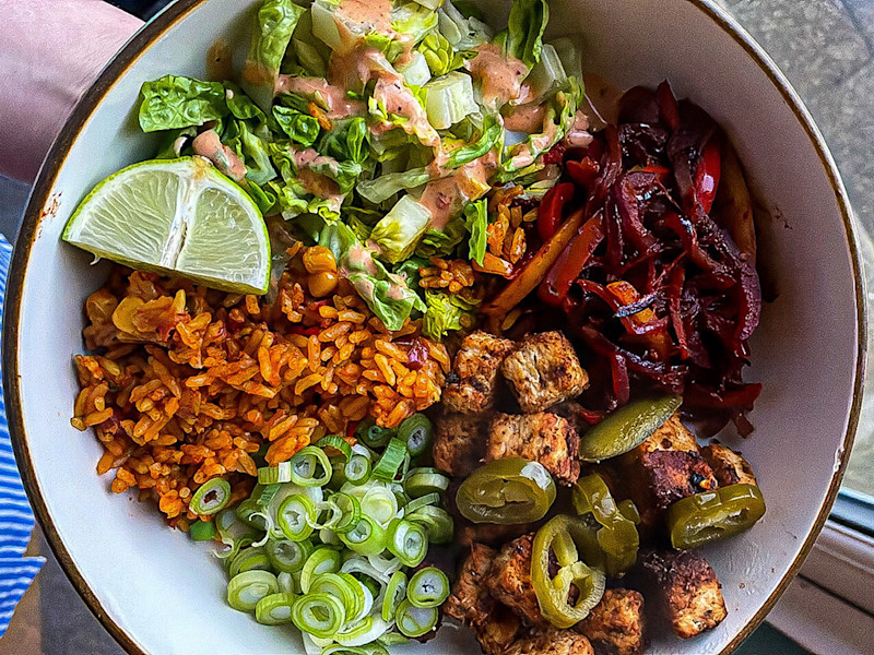 Quorn Vegan Fajita Salad Bowl | Quorn