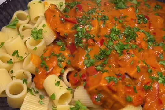 Pasta with Quorn Chicken Fillets in a Hungarian Paprikash sauce with herbs