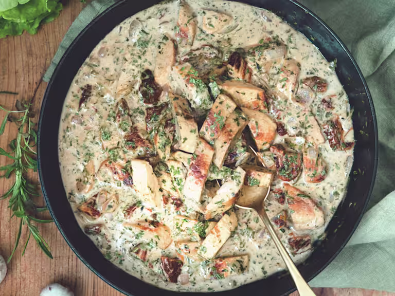 Jessica Frejs dragongryta med Quorn Filéer och ugnsrostad potatis