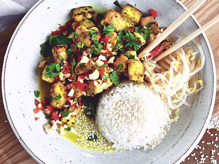 Vegetarisk currygryta med kokosmjölk