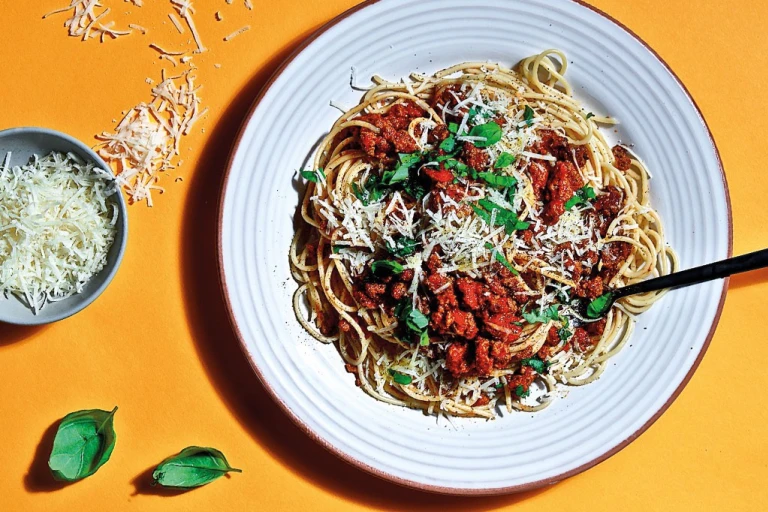 Recept på lättlagad lakto-ovo vegetarisk spagetti Bolognese