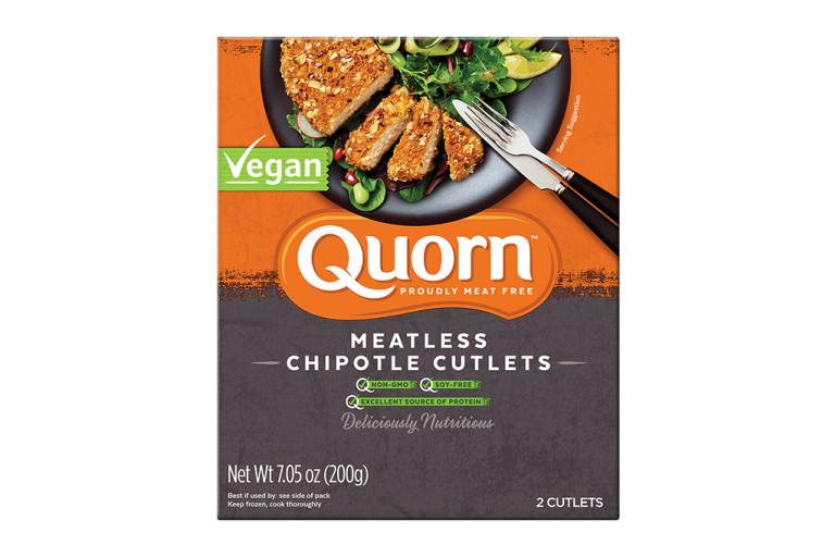 A box of Quorn Meatless Chipotle Cutlets showing the product on a plate and the product information on an orange and charcoal background.