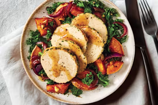 Quorn Roast with honey and horesradish glaze, served with roasted butternut squash, kale and gravy.