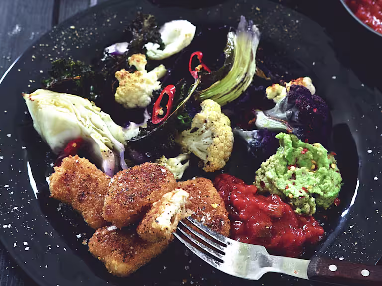 Vegetariska recept - Quorn nuggets med kål & dipp
