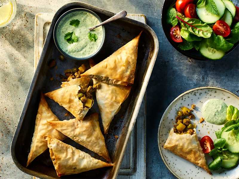 Vegetarian Samosas Recipe With Meat-Free Quorn Mince