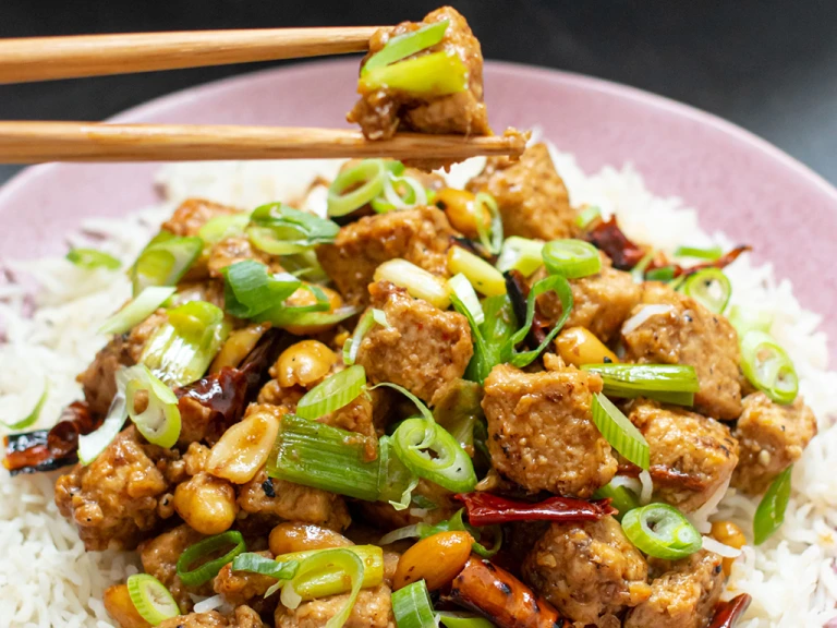 Vegetarian Kung Pao Quorn on rice