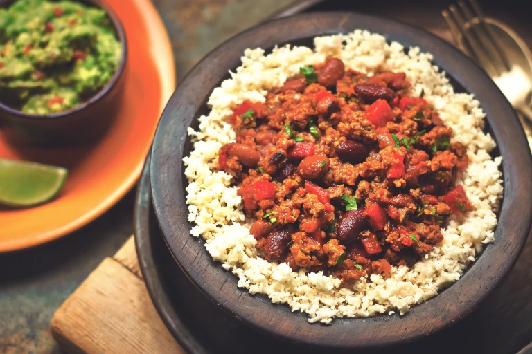 quorn chilli sin carne & cauliflower rice vegetarian recipe
