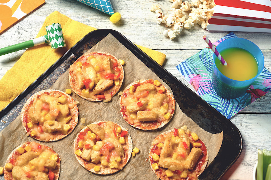 Vegetarian Crispy Nugget Pizza Recipe - Kids Party Food Ideas | Quorn