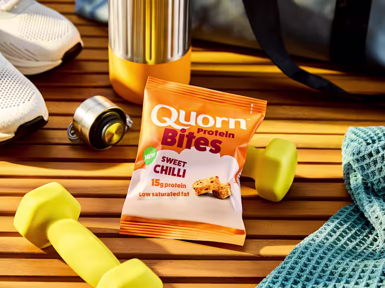 Quorn Protein Bites Sweet Chilli vegetarian chicken-style bites