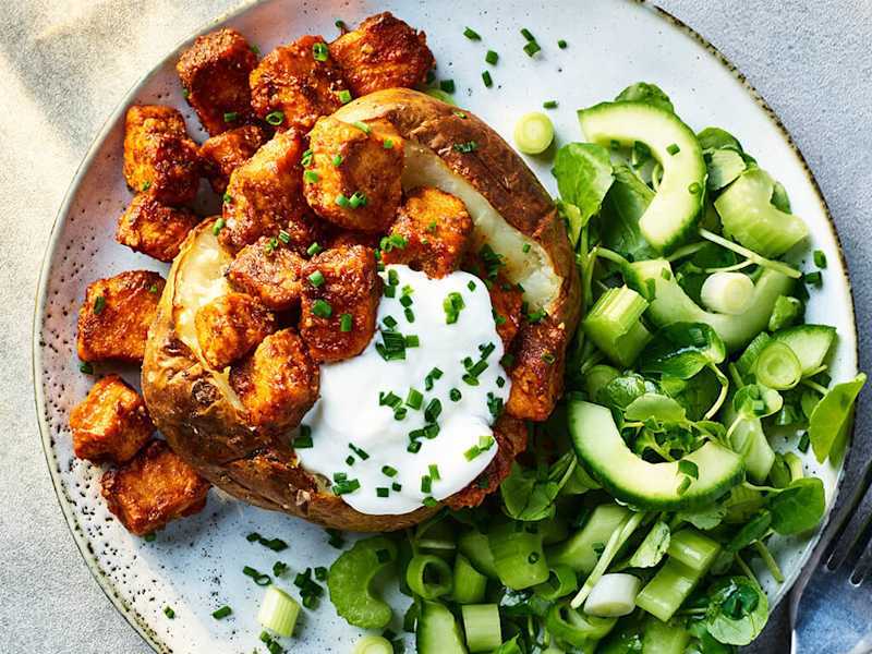 Vegetarian BBQ Jacket Potato Recipe With Meat-Free Quorn Pieces