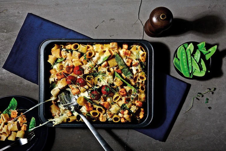 Vegetarian Pasta Bake with Quorn Pieces