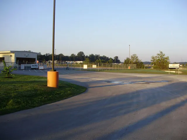 Nashville, TN: Equipment Delivery and Pick Up - Loading Area Information - Truck Entrance 3