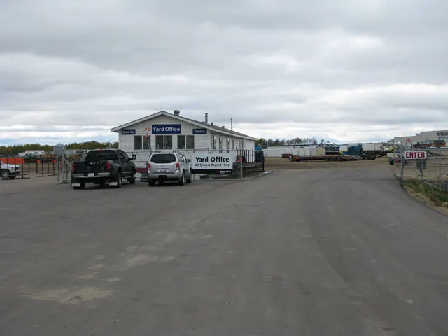 GRANDE PRAIRIE, AB – EQUIPMENT DELIVERY AND PICK UP - Loading Area Information - Yard Office 4