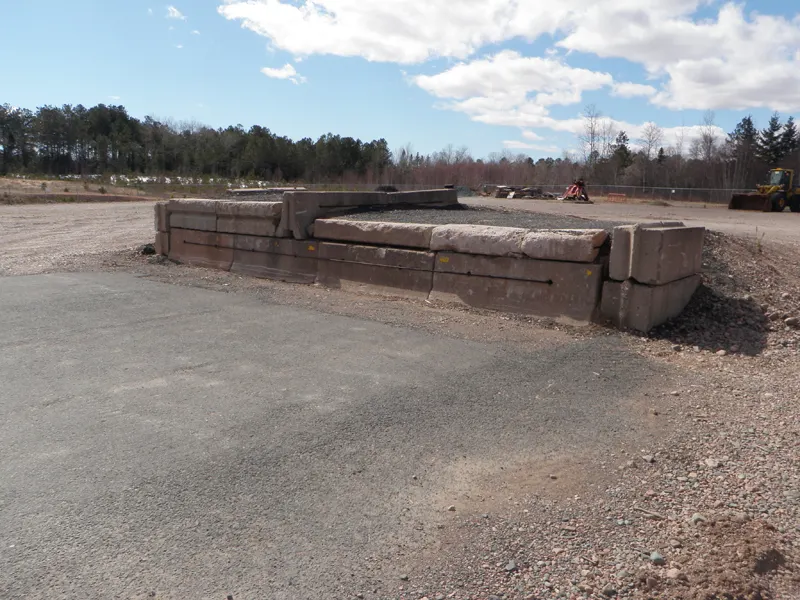 Truro, NS: Equipment Delivery and Pick Up - Loading Area Information - Loading Ramps 5