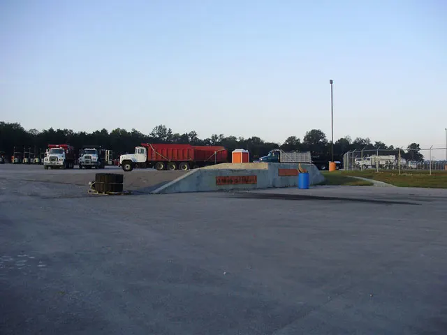 Nashville, TN: Equipment Delivery and Pick Up - Loading Area Information - Loading Dock 5