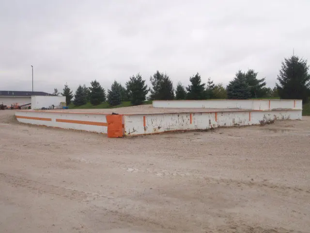 Chicago, IL: Equipment Delivery and Pick Up - Loading Area Information - Loading Dock 5