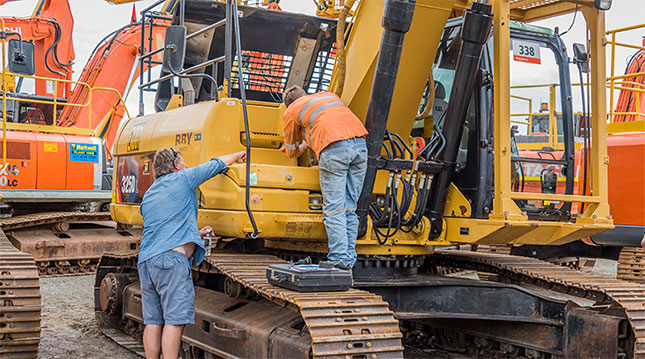 Buying Tips - 5 things to look for when buying used equipment