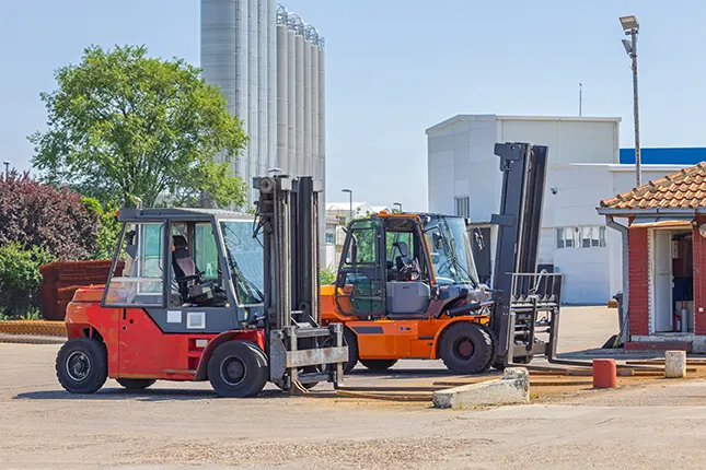 6 dieselforklifts GettyImages-1598783924