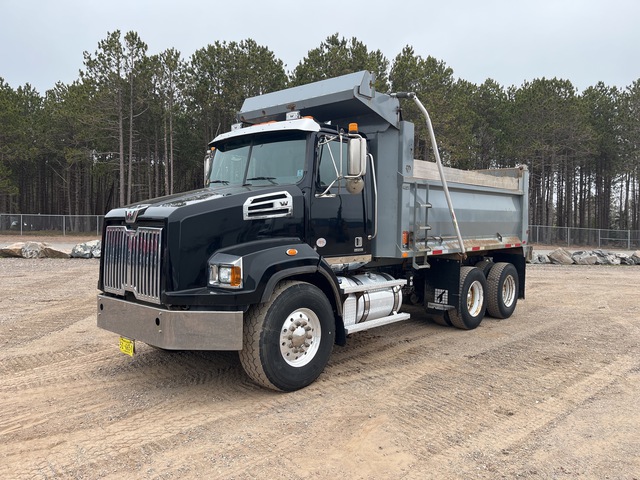 Used Tandem Dump Trucks For Sale | Ritchie Bros. Auctioneers