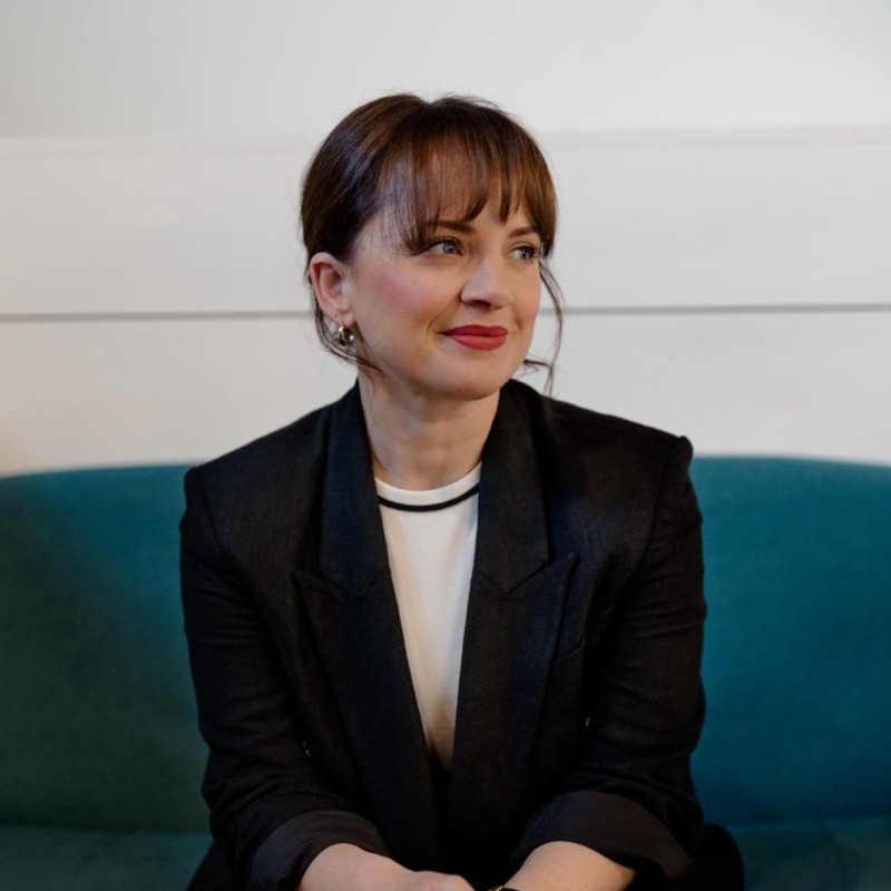 Donna Kennedy HR logo