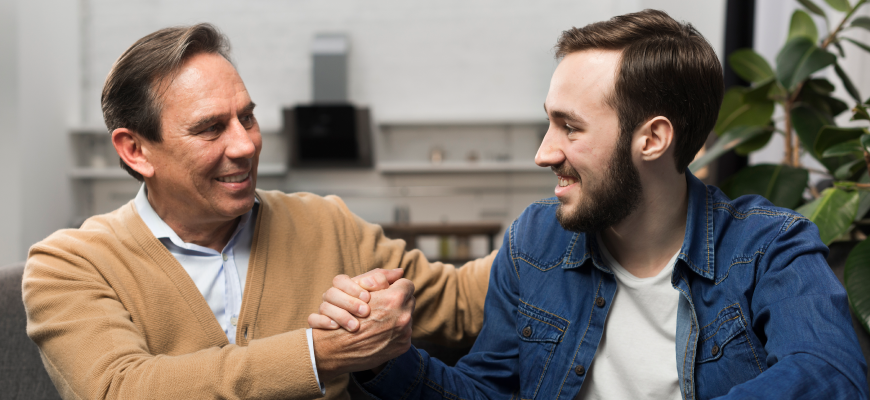 What is a lease guarantor?