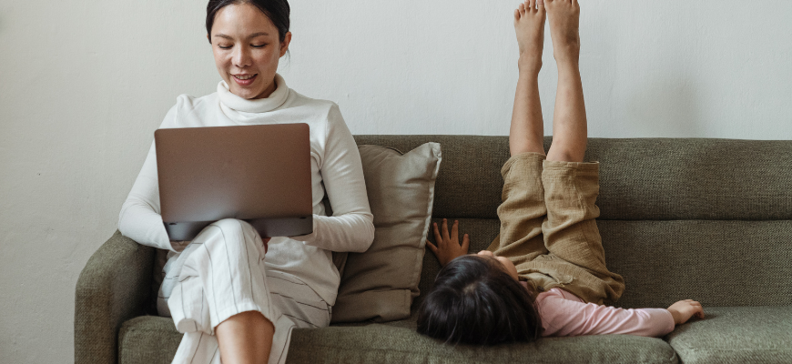 Pros and Cons of Credit Cards