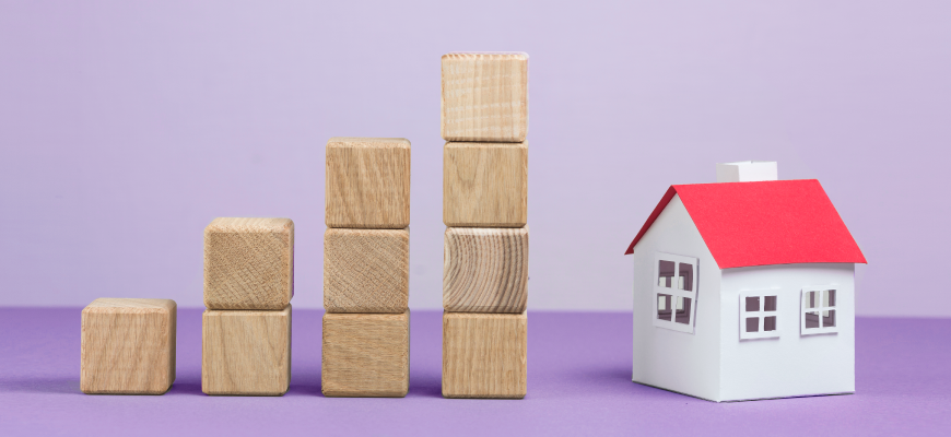 rent advantage vs landlord credit bureau vs front lobby