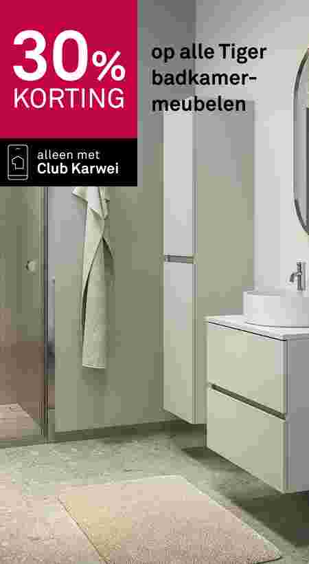 30% korting op Tiger badkamermeubelen via Club Karwei. Moderne witte badkamer met wastafelmeubel, hoge kast en douche.